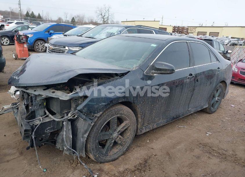 Photo 2 of 2012 Toyota Camry SE (VIN 4T1BF1FK0CU616263)