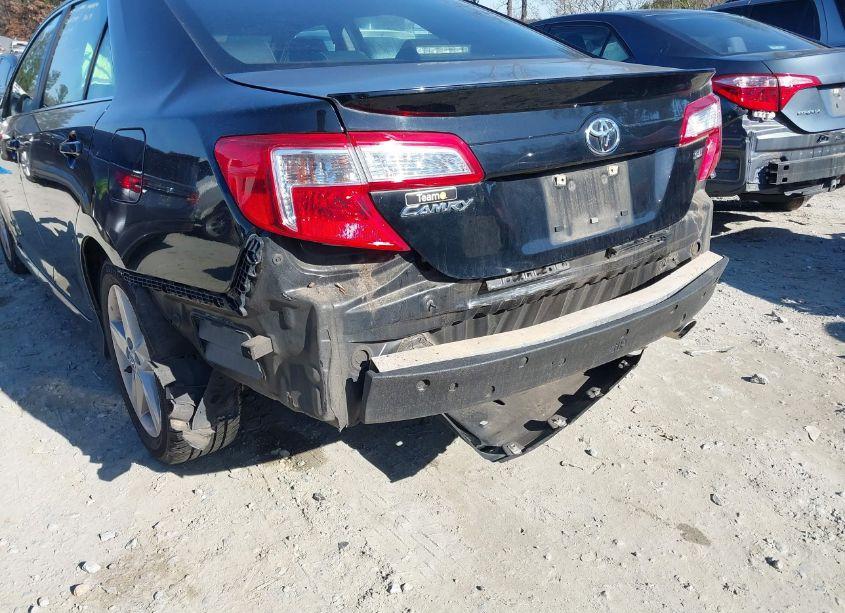 Photo 6 of 2013 Toyota Camry SE (VIN 4T1BF1FK0DU218181)