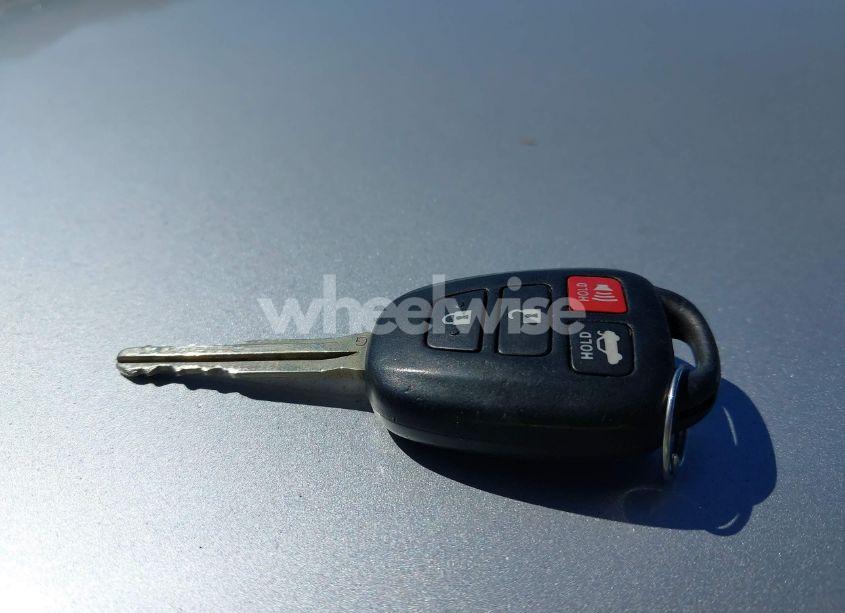 Photo 11 of 2013 Toyota Camry SE (VIN 4T1BF1FK0DU230444)