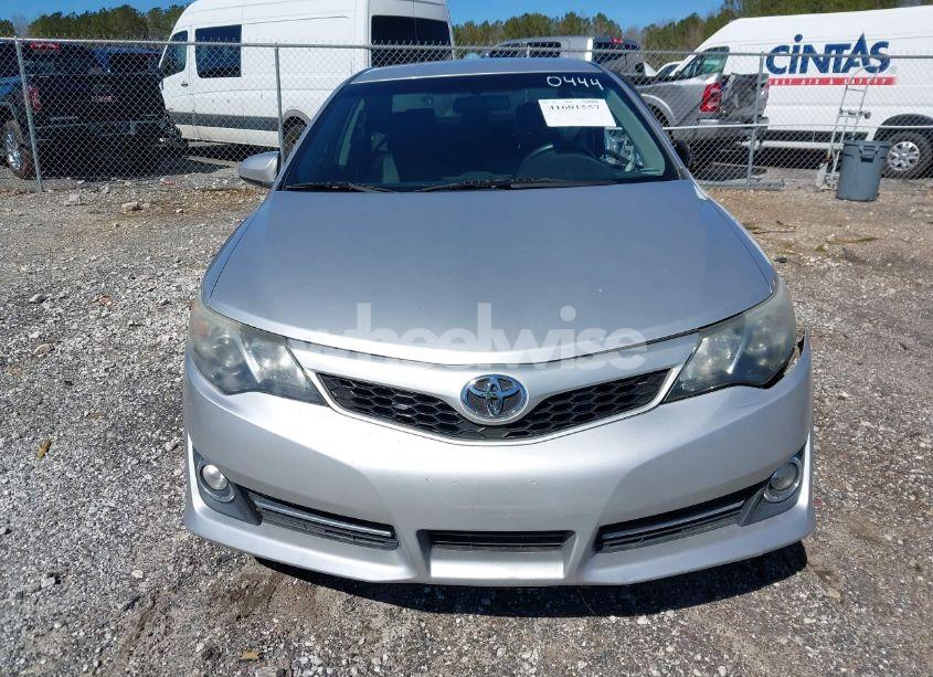 Photo 12 of 2013 Toyota Camry SE (VIN 4T1BF1FK0DU230444)