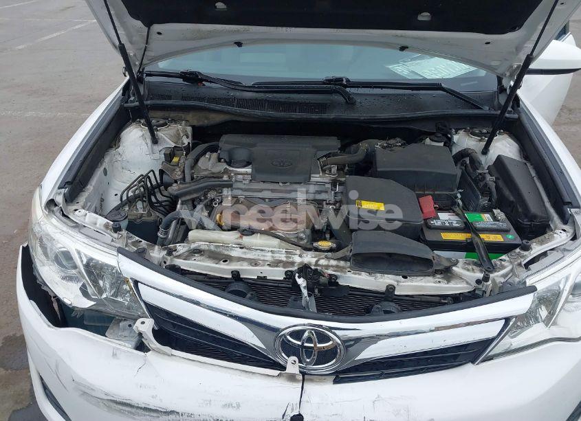 Photo 10 of 2013 Toyota Camry LE (VIN 4T1BF1FK0DU237426)