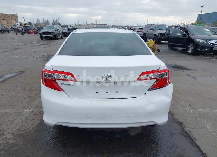 Photo 16 of 2013 Toyota Camry LE (VIN 4T1BF1FK0DU237426)