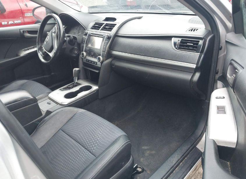 Photo 5 of 2013 Toyota Camry SE (VIN 4T1BF1FK0DU239032)