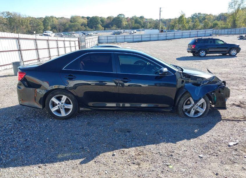 Photo 14 of 2013 Toyota Camry SE (VIN 4T1BF1FK0DU244537)