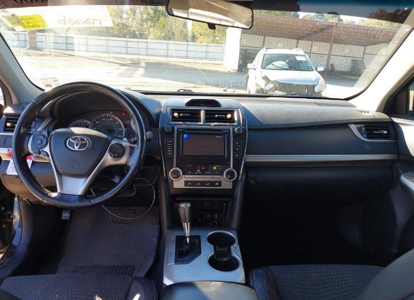 Photo 18 of 2013 Toyota Camry SE (VIN 4T1BF1FK0DU244537)
