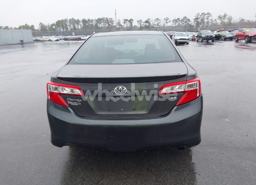 Photo 16 of 2013 Toyota Camry SE (VIN 4T1BF1FK0DU251780)