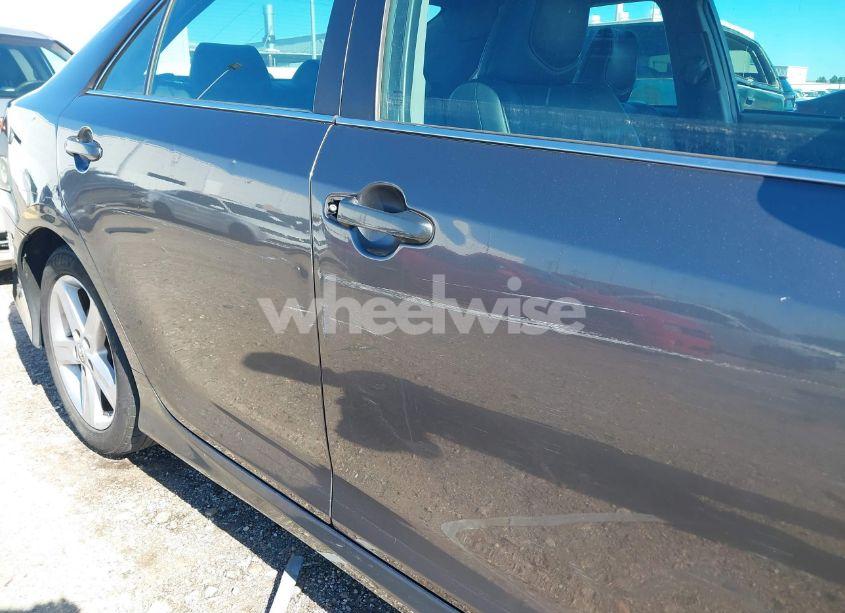 Photo 17 of 2013 Toyota Camry SE (VIN 4T1BF1FK0DU269356)