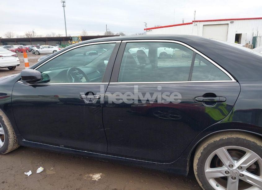 Photo 14 of 2013 Toyota Camry SE (VIN 4T1BF1FK0DU281314)