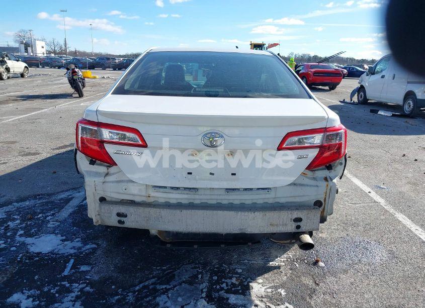 Photo 16 of 2013 Toyota Camry SE (VIN 4T1BF1FK0DU286755)