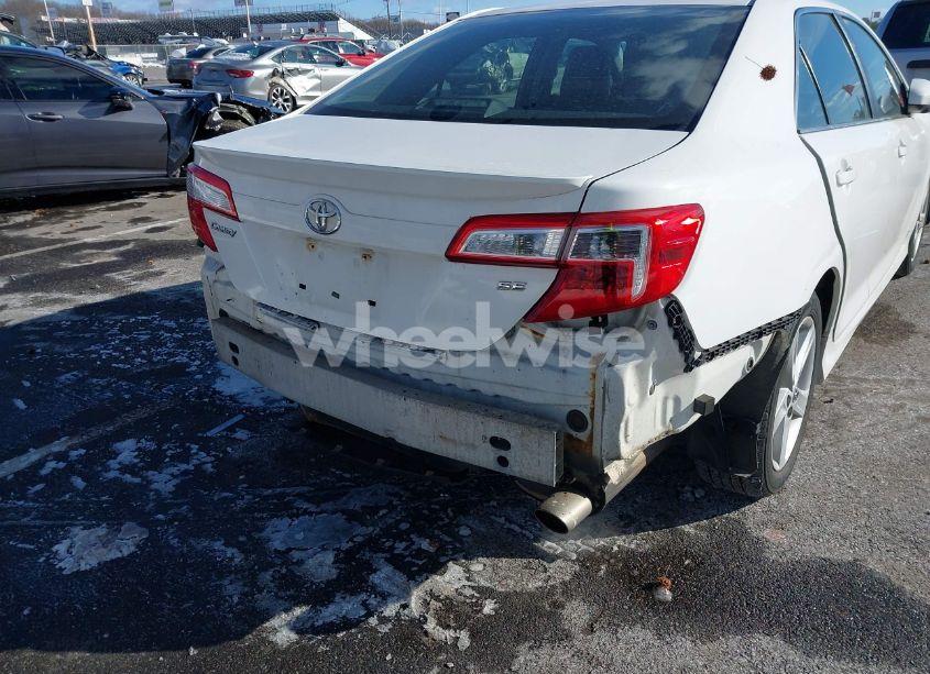 Photo 18 of 2013 Toyota Camry SE (VIN 4T1BF1FK0DU286755)