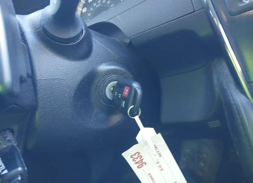 Photo 11 of 2013 Toyota Camry SE (VIN 4T1BF1FK0DU657817)