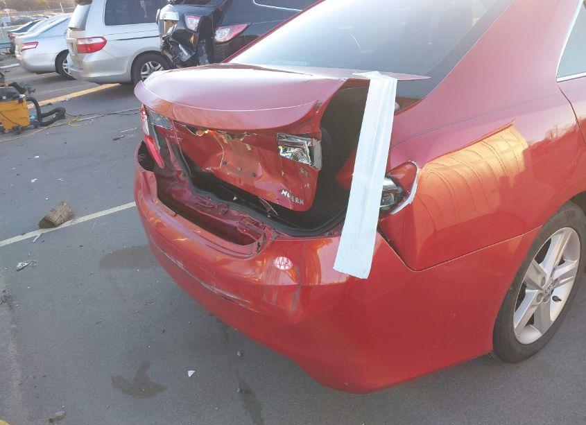 Photo 19 of 2013 Toyota Camry SE (VIN 4T1BF1FK0DU657817)