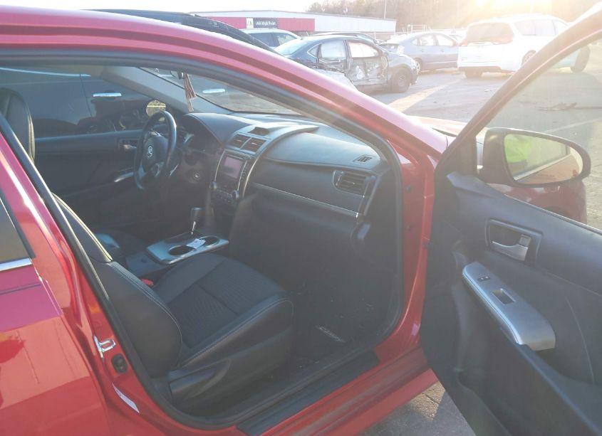 Photo 5 of 2013 Toyota Camry SE (VIN 4T1BF1FK0DU657817)