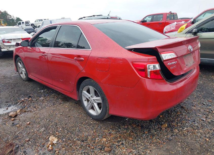 Photo 3 of 2013 Toyota Camry SE (VIN 4T1BF1FK0DU659308)