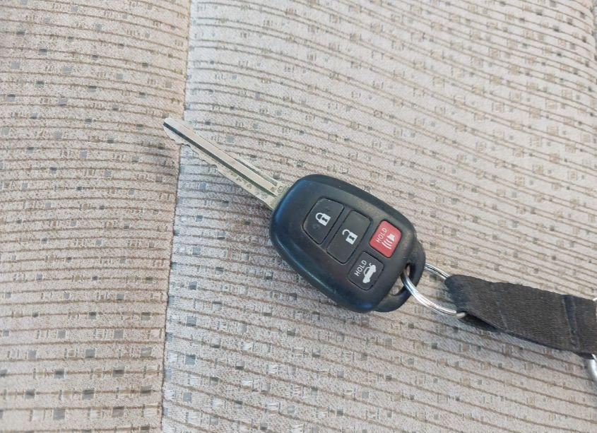 Photo 11 of 2013 Toyota Camry LE (VIN 4T1BF1FK0DU680076)