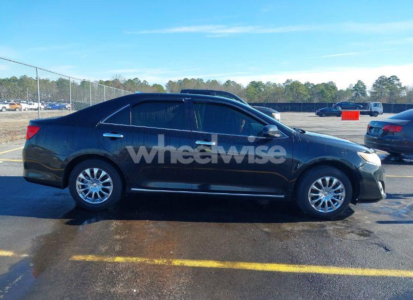 Photo 13 of 2013 Toyota Camry L (VIN 4T1BF1FK0DU726148)