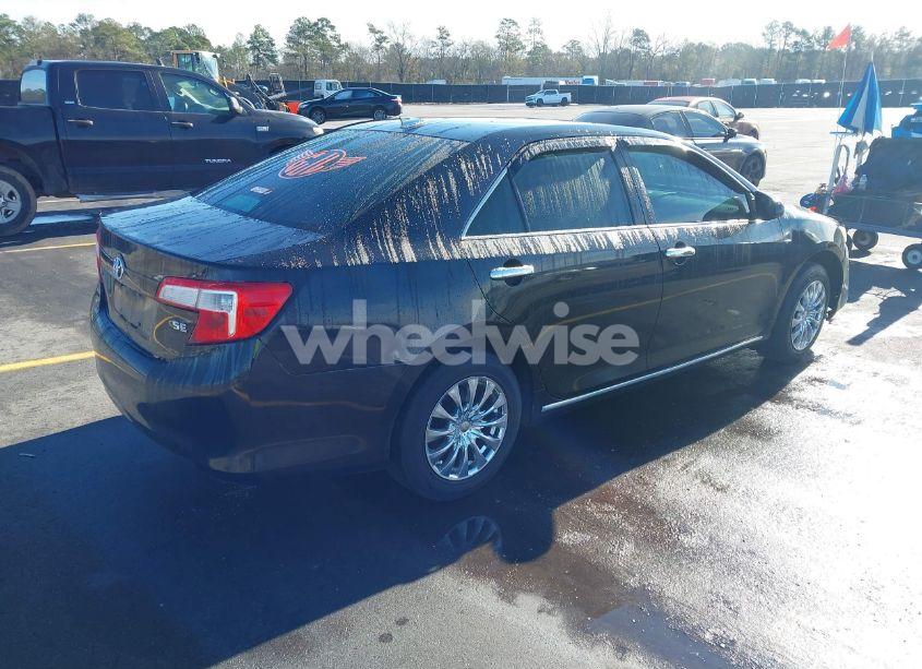 Photo 4 of 2013 Toyota Camry L (VIN 4T1BF1FK0DU726148)