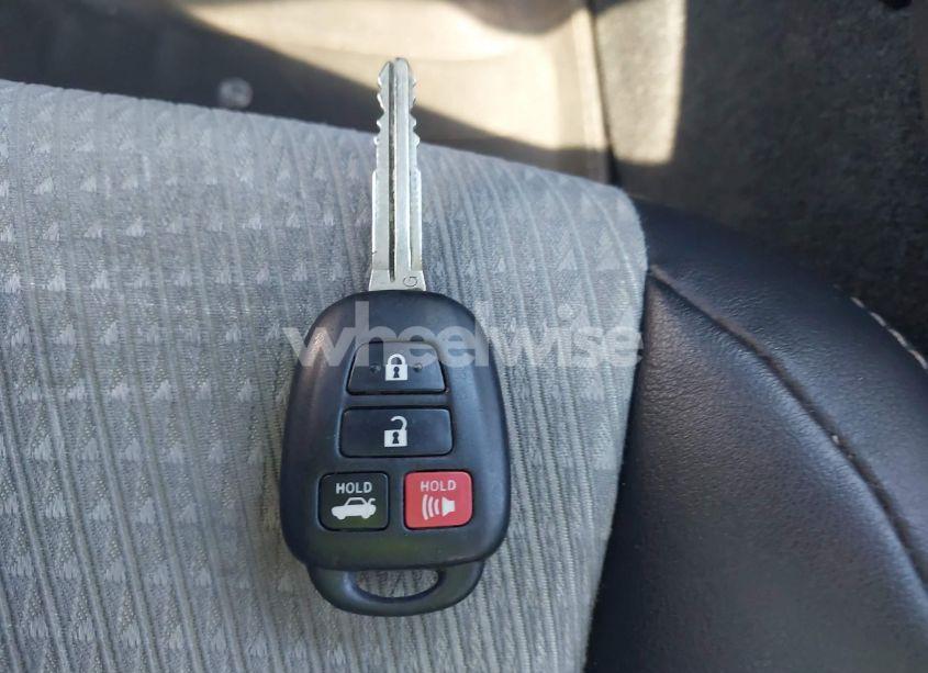 Photo 11 of 2014 Toyota Camry SE (VIN 4T1BF1FK0EU316113)