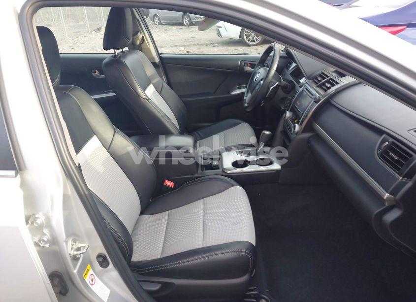 Photo 5 of 2014 Toyota Camry SE (VIN 4T1BF1FK0EU328908)