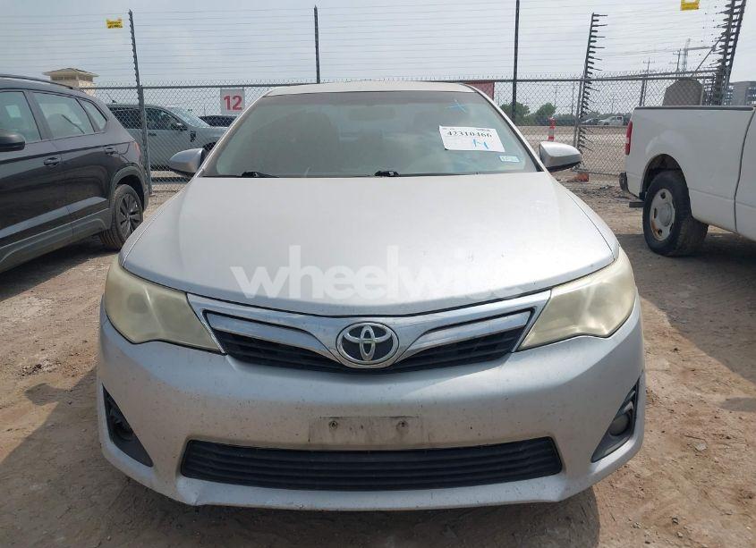 Photo 12 of 2014 Toyota Camry LE (VIN 4T1BF1FK0EU331159)
