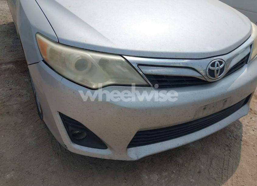 Photo 17 of 2014 Toyota Camry LE (VIN 4T1BF1FK0EU331159)
