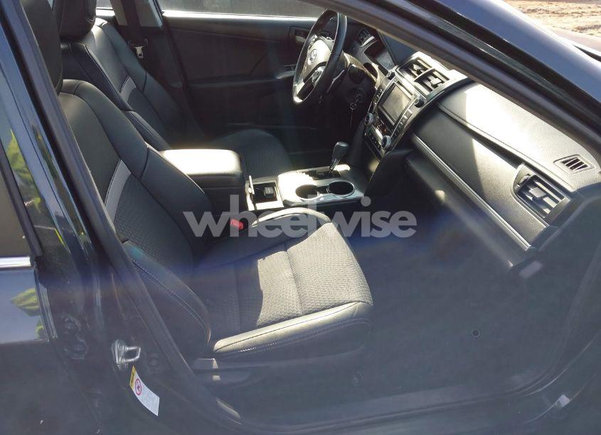 Photo 5 of 2014 Toyota Camry SE (VIN 4T1BF1FK0EU344123)