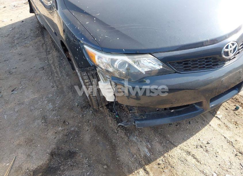 Photo 6 of 2014 Toyota Camry SE (VIN 4T1BF1FK0EU344123)