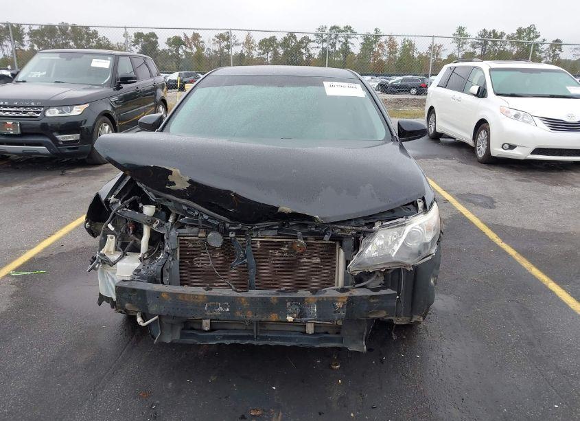 Photo 13 of 2014 Toyota Camry SE (VIN 4T1BF1FK0EU347281)