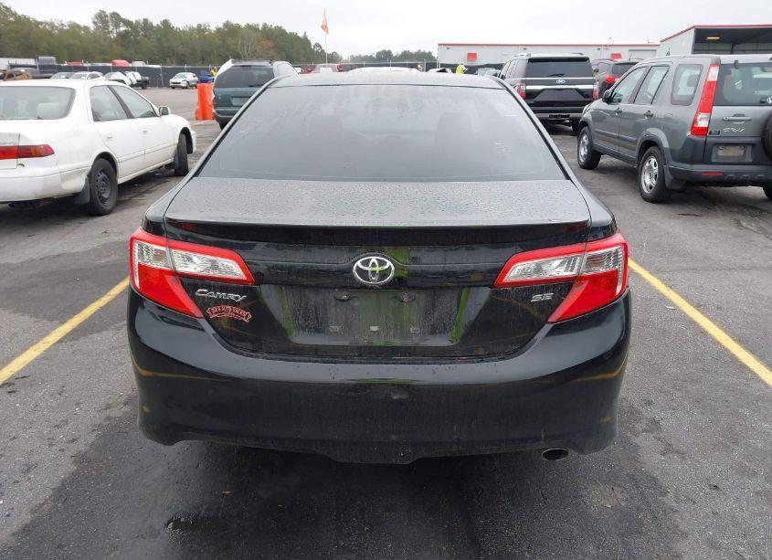 Photo 17 of 2014 Toyota Camry SE (VIN 4T1BF1FK0EU347281)