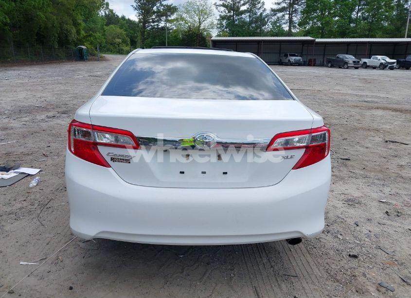 Photo 17 of 2014 Toyota Camry XLE (VIN 4T1BF1FK0EU357194)
