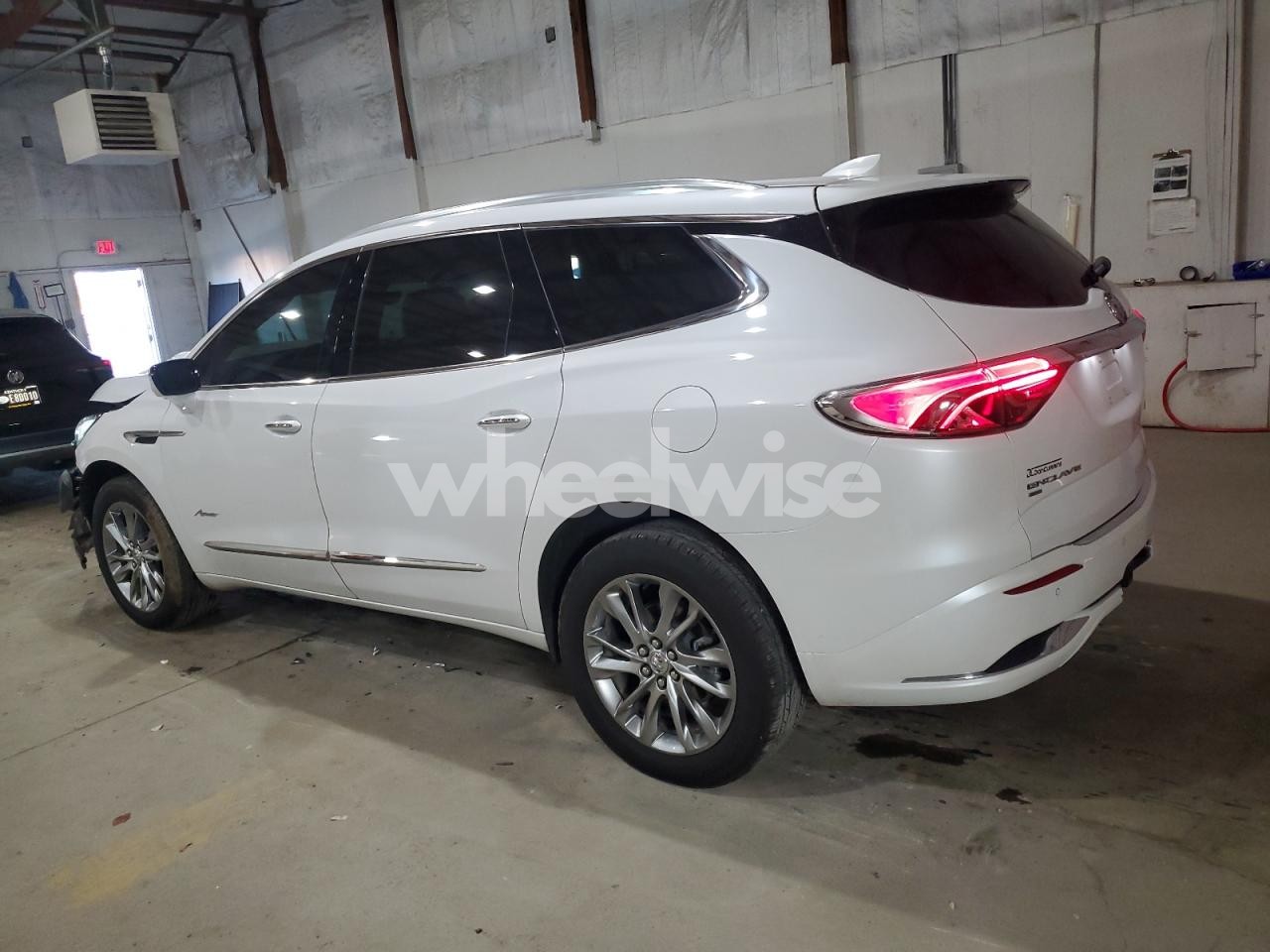 Photo 2 of 2023 BUICK ENCLAVE AVENIR (VIN 4T1BF1FK0EU364503)