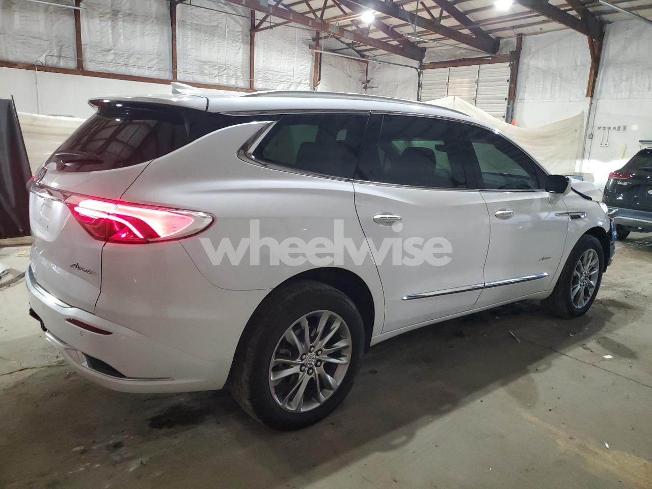 Photo 3 of 2023 BUICK ENCLAVE AVENIR (VIN 4T1BF1FK0EU364503)