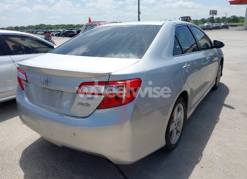 Photo 4 of 2014 Toyota Camry SE (VIN 4T1BF1FK0EU364758)