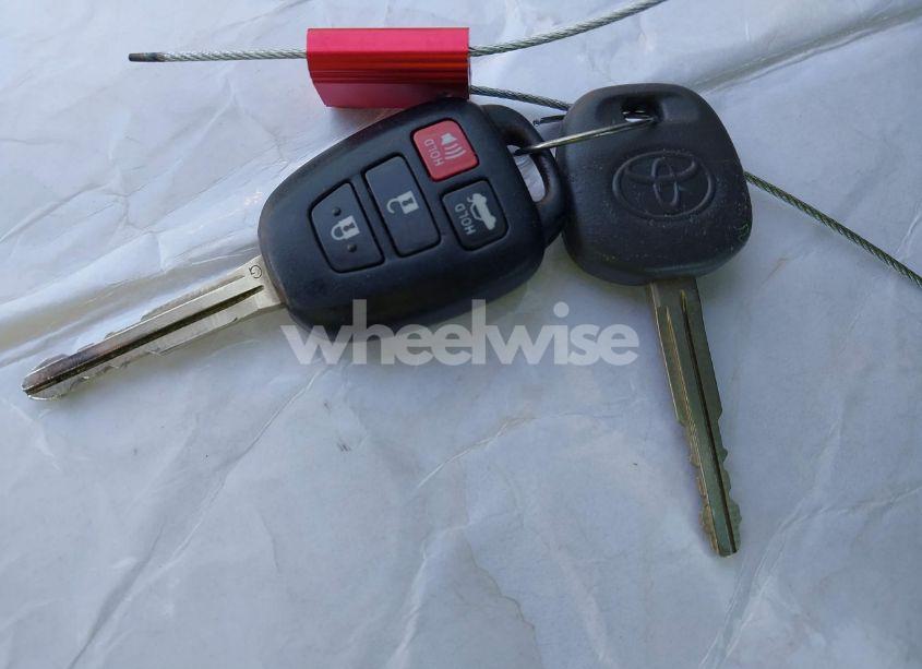 Photo 11 of 2014 Toyota Camry SE (VIN 4T1BF1FK0EU371581)