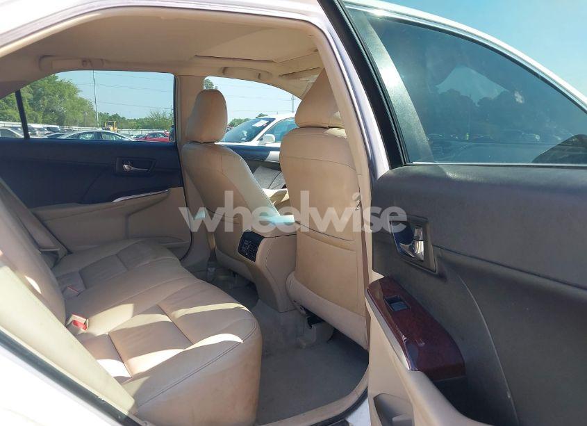Photo 8 of 2014 Toyota Camry XLE (VIN 4T1BF1FK0EU382371)