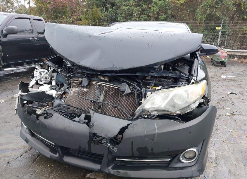 Photo 12 of 2014 Toyota Camry SE (VIN 4T1BF1FK0EU394391)