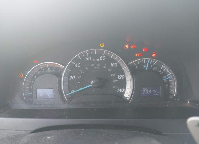 Photo 7 of 2014 Toyota Camry L/SE/LE/XLE (VIN 4T1BF1FK0EU404157)