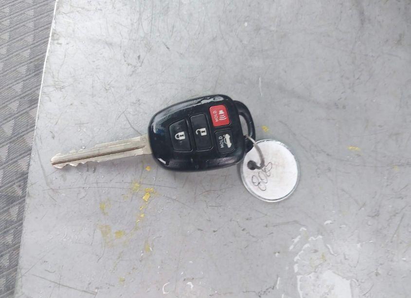 Photo 11 of 2014 Toyota Camry SE (VIN 4T1BF1FK0EU435988)