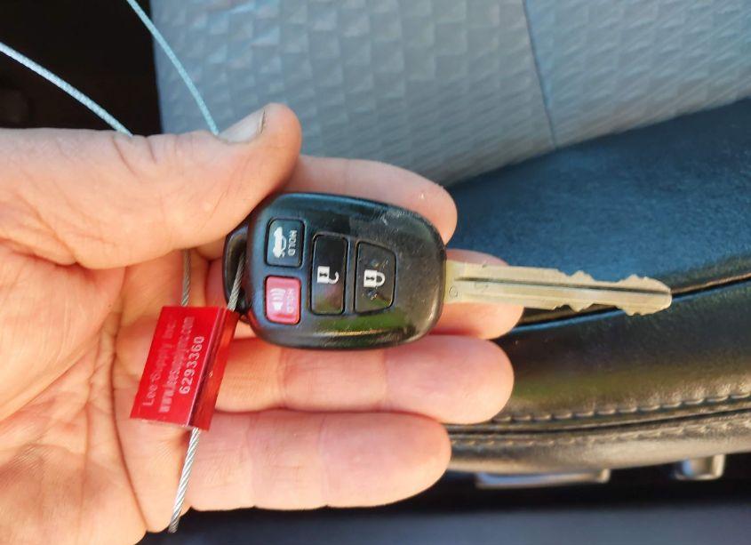 Photo 11 of 2014 Toyota Camry SE (VIN 4T1BF1FK0EU439264)