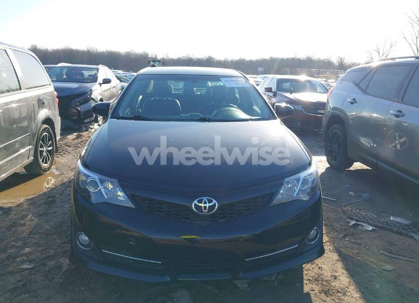 Photo 12 of 2014 Toyota Camry SE (VIN 4T1BF1FK0EU462463)