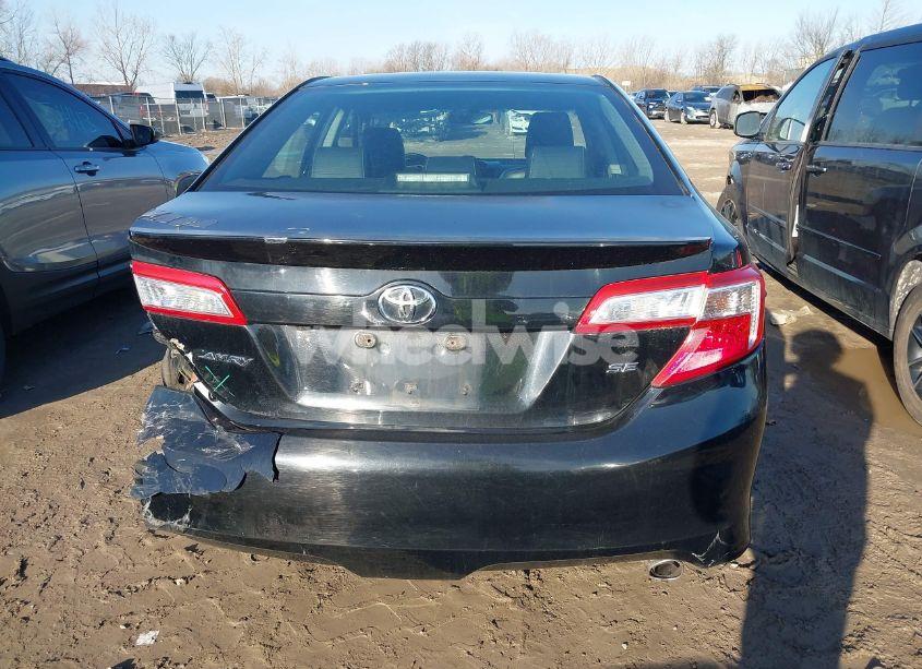 Photo 16 of 2014 Toyota Camry SE (VIN 4T1BF1FK0EU462463)