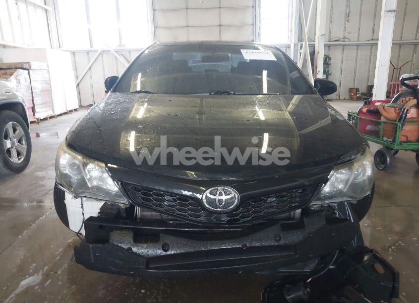 Photo 12 of 2014 Toyota Camry SE SPORT (VIN 4T1BF1FK0EU728208)