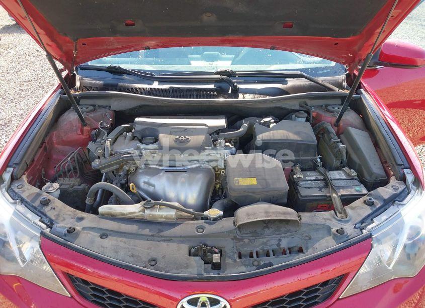Photo 10 of 2014 Toyota Camry SE SPORT (VIN 4T1BF1FK0EU738379)