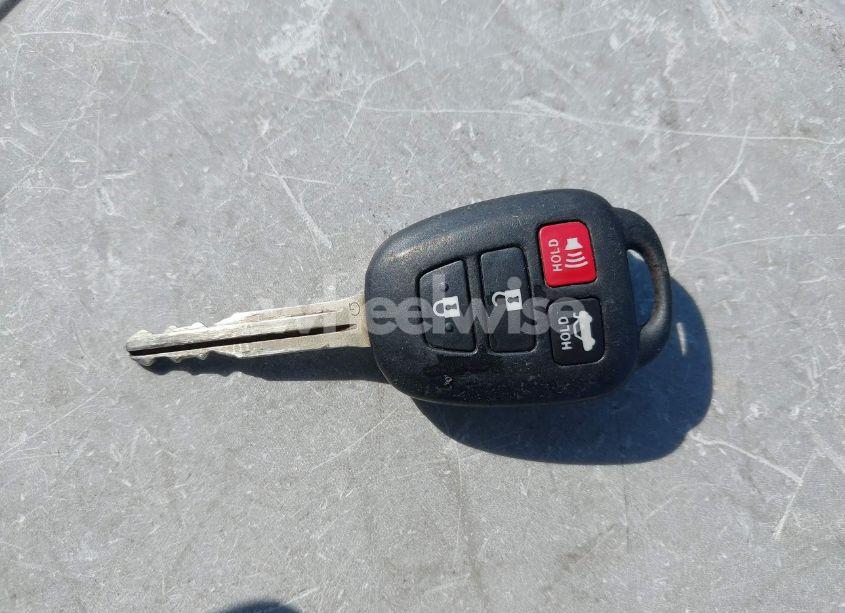 Photo 11 of 2014 Toyota Camry SE SPORT (VIN 4T1BF1FK0EU738379)