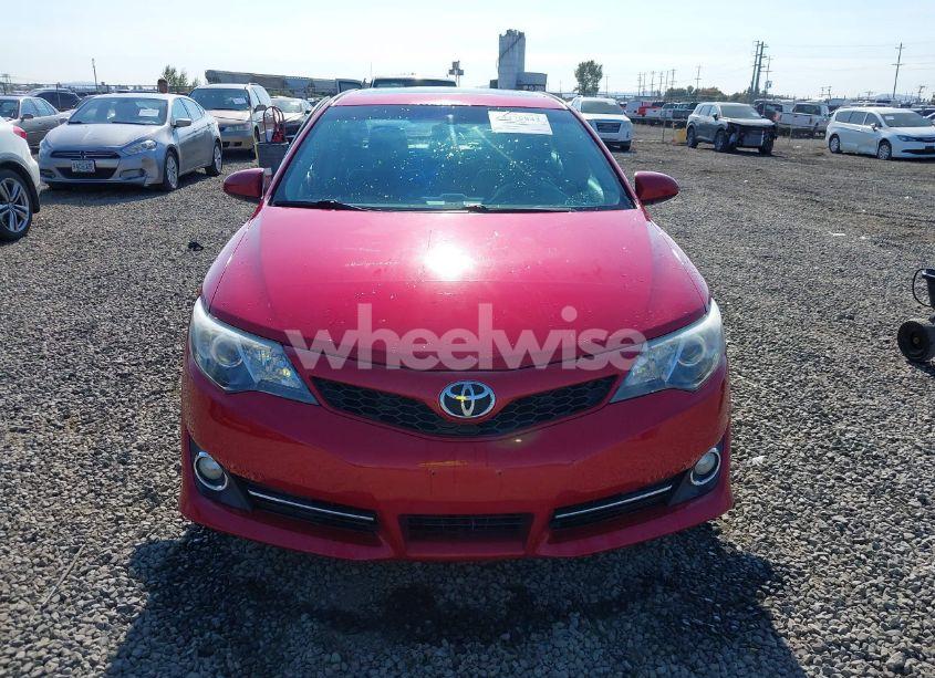 Photo 12 of 2014 Toyota Camry SE SPORT (VIN 4T1BF1FK0EU738379)