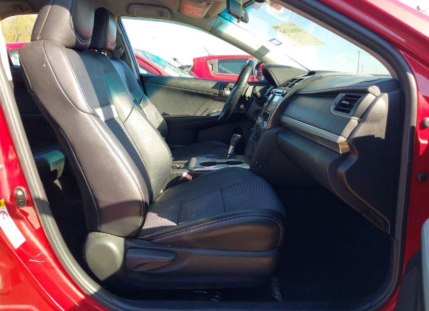 Photo 5 of 2014 Toyota Camry SE (VIN 4T1BF1FK0EU753187)