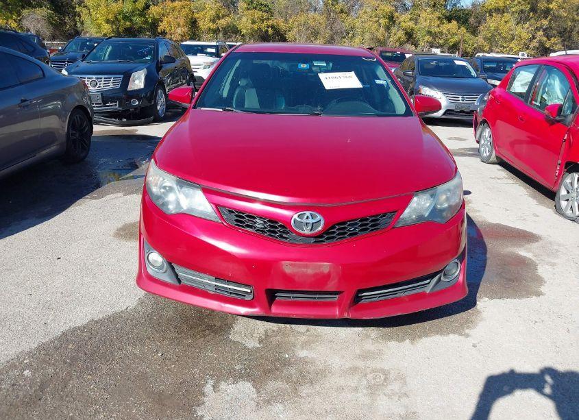 Photo 6 of 2014 Toyota Camry SE (VIN 4T1BF1FK0EU753187)