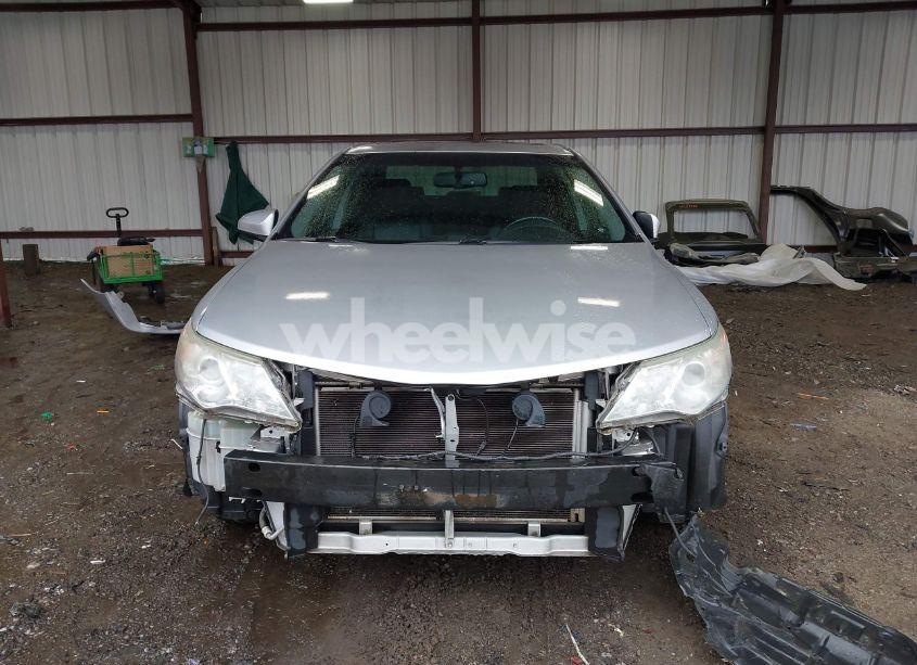 Photo 13 of 2014 Toyota Camry SE (VIN 4T1BF1FK0EU763816)