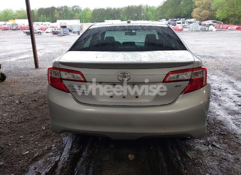 Photo 17 of 2014 Toyota Camry SE (VIN 4T1BF1FK0EU763816)