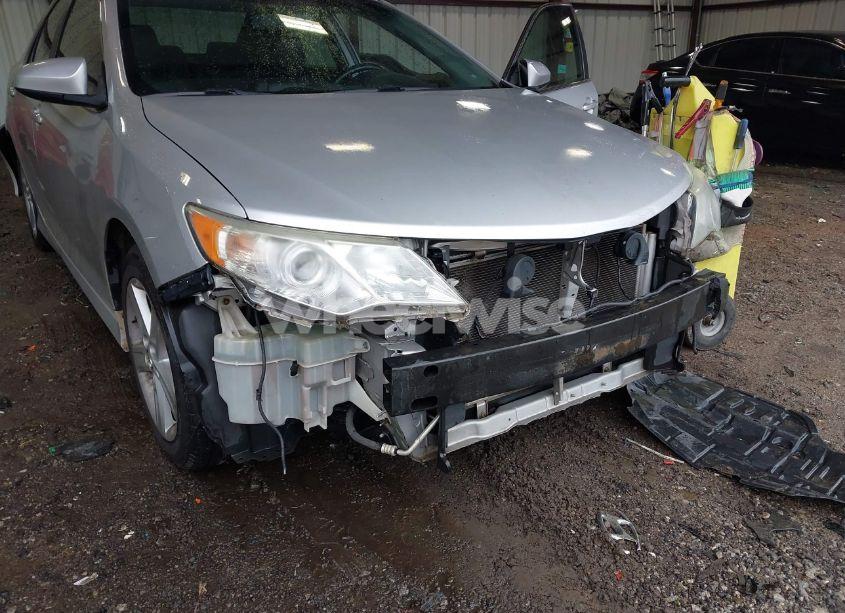 Photo 6 of 2014 Toyota Camry SE (VIN 4T1BF1FK0EU763816)